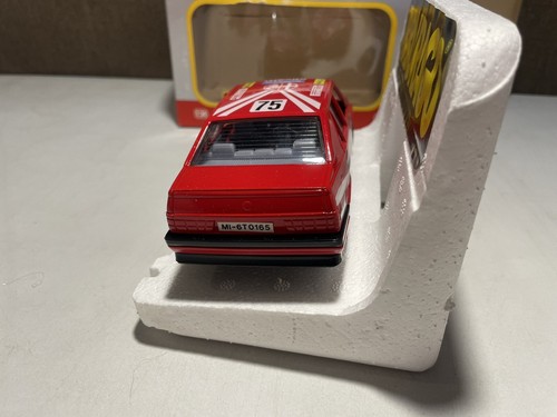 Burago 1/24 Scale cod.0119 Alfa Romeo 75 GR.A - Boxed - Picture 7 of 8
