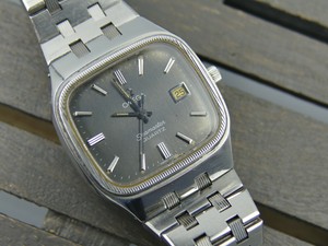 omega seamaster quartz vintage