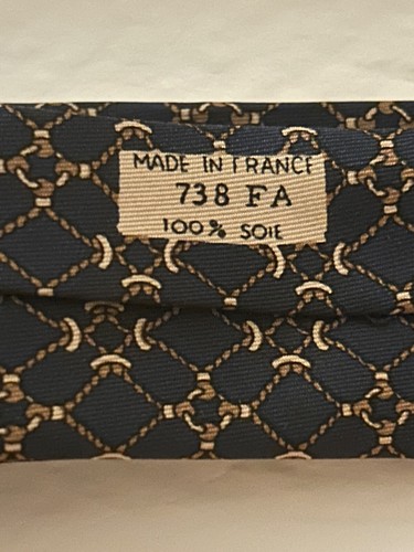 HERMES 738 FA Black asymmetrical Pattern MINOR STAIN No Tags - Picture 3 of 6