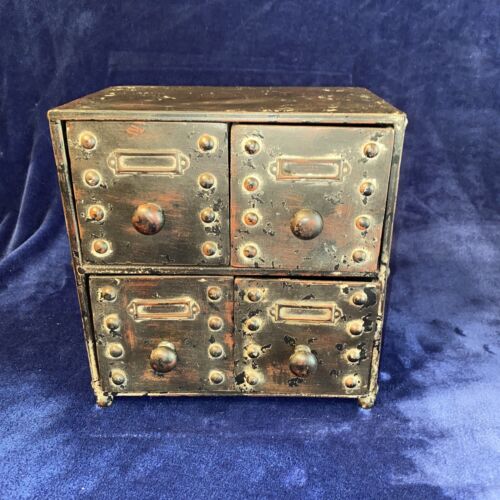 VTG Style Spice Apothecary Chest Cabinet Box Metal 4 File Drawer Rustic - Afbeelding 1 van 8