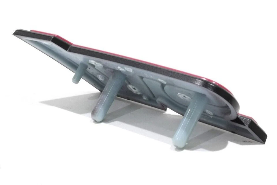 Insignia emblema parrilla delantera rosa Subaru Impreza WRX STi 2005 fabricante de equipos originales nuevo 93013FE120 Foto 2 de 3