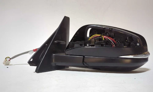 New OEM Toyota Door Mirror 2013-2015 Rav4 LH signal NO blind Spot scratched 