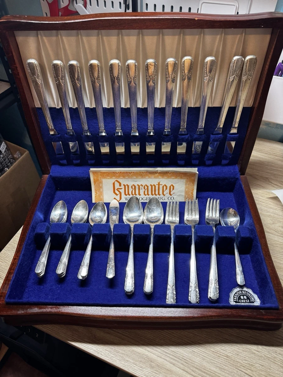Wm. Rogers & Son 1900-1940 Flatware-Set Antique US Silver-Plated