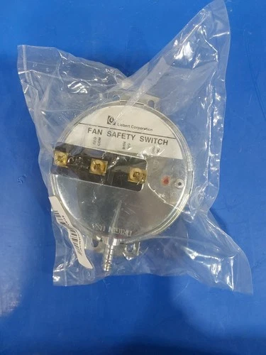 Emerson Liebert Fan Safety  Switch RFS-4400-053 Cleveland Controls P/N- 172296P1