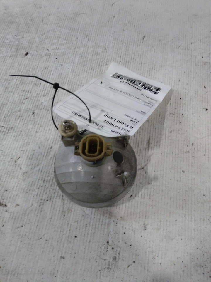 Luz de conducción usada se adapta a: Jeep Patriot 2014 grado de conducción antiniebla A Foto 2 de 4