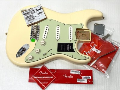 Genuine Fender VINTERA II LOADED 60s Strat Alder Body SSS Electric Guitar MIM