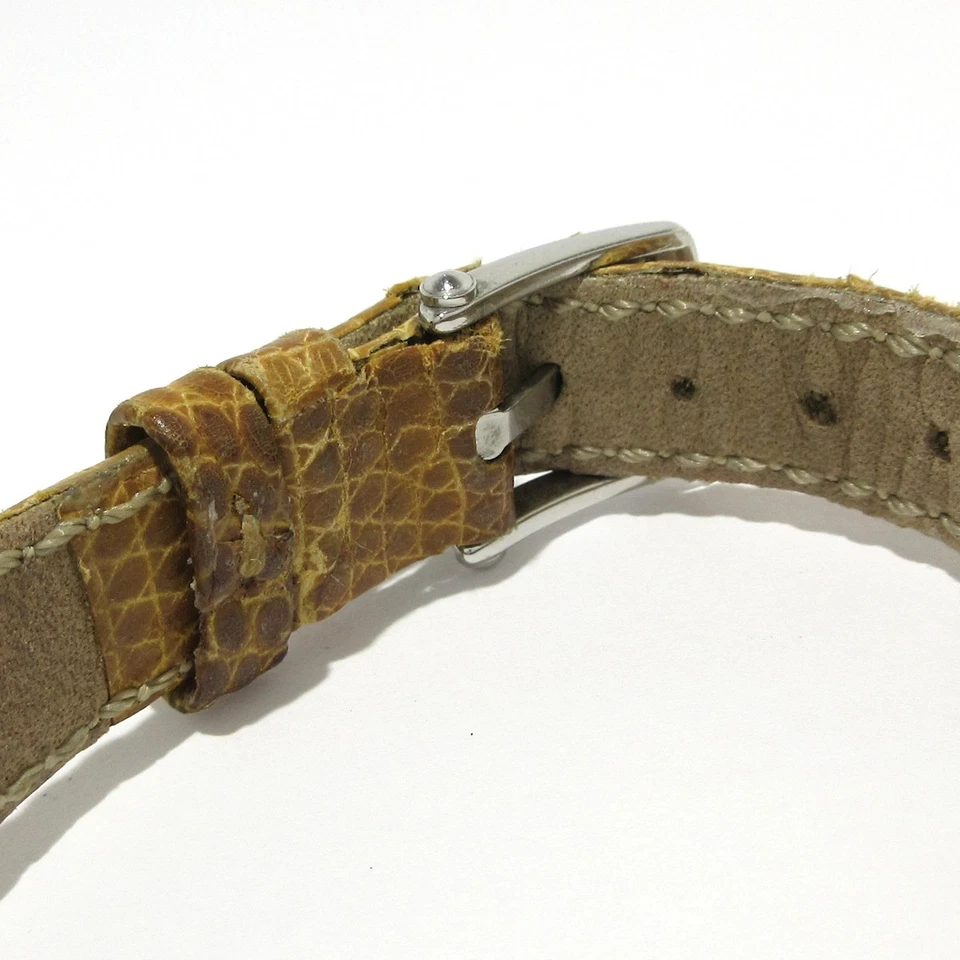 Auth VanCleef & Arpels Classic Square 522942 1***** Beige Women's Wrist Watch - Image 4 of 4