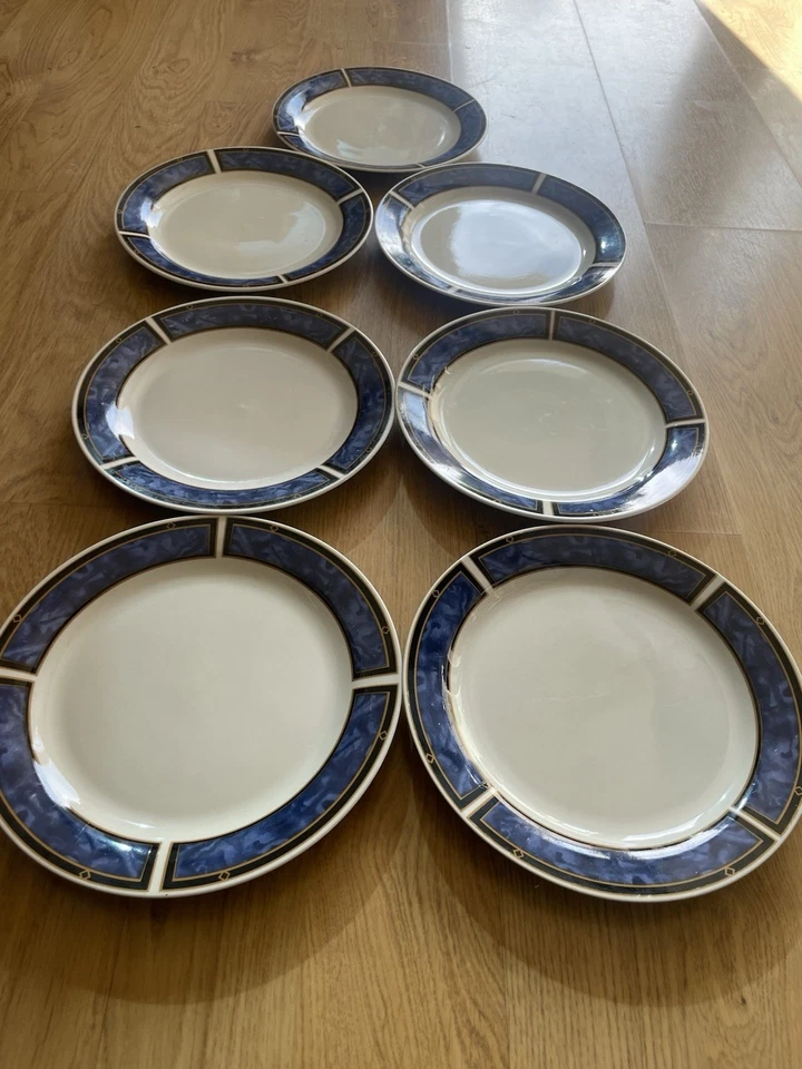 "Platos de cena vintage Gibson Designs Royal Duches azules 7 3/4""D azul jaspeado" Foto 2 de 4