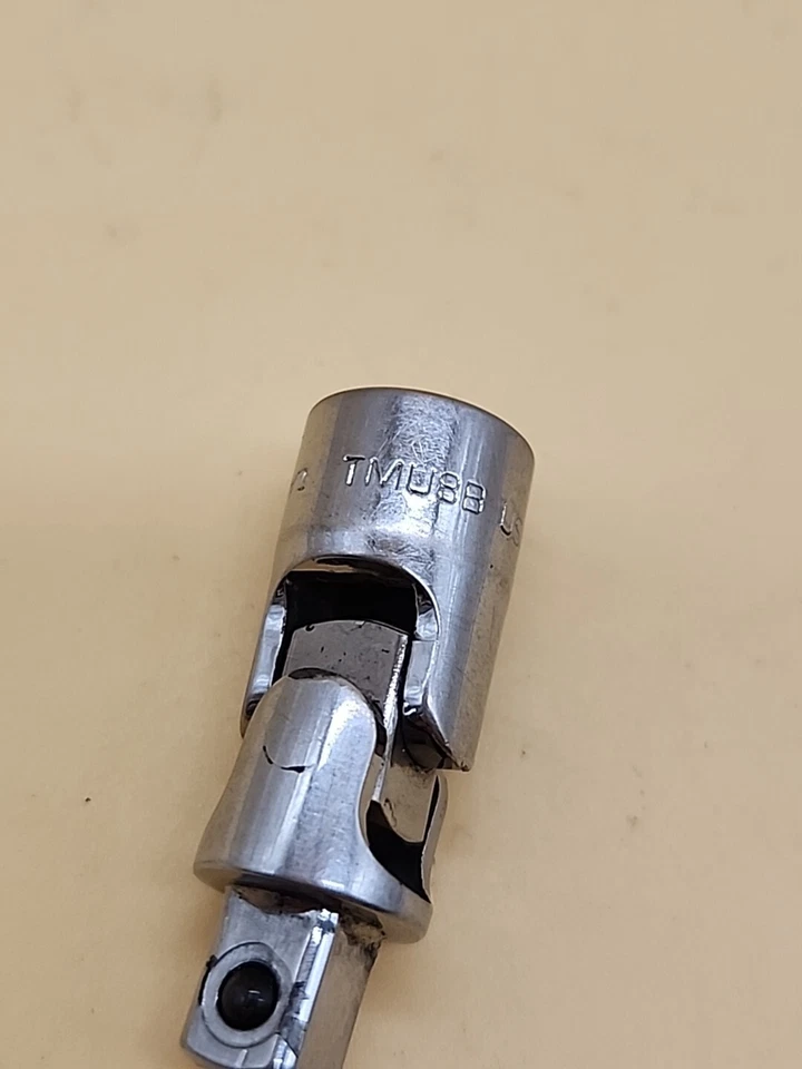 Snap-on Tools 1/4" Drive 1 1/8" Friction Ball Universal Joint TMU8B USA  - Image 3 of 4