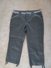 INC International Concepts Cropped Outdoor Pants Women Size 16 Olive Studded