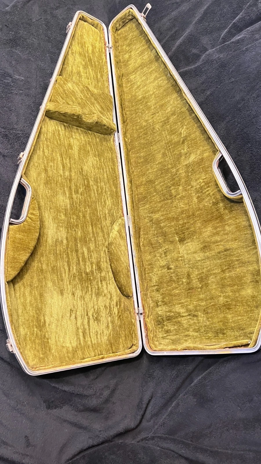Picture 9 of 24