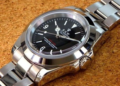 R.X.W Solid Perpetual EXP I EVO Red Depth Vintage Analog Automatic