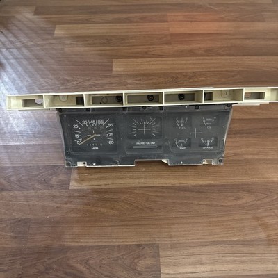 1980-1986 Ford Truck Instrument Cluster OEM #E1TF-10C956-CA,E0TF-10B885-AA