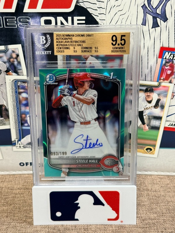 2025 Bowman Chrome Steele Hall #093/199 Aqua Lava Refractors BGS 9.5 Auto Reds