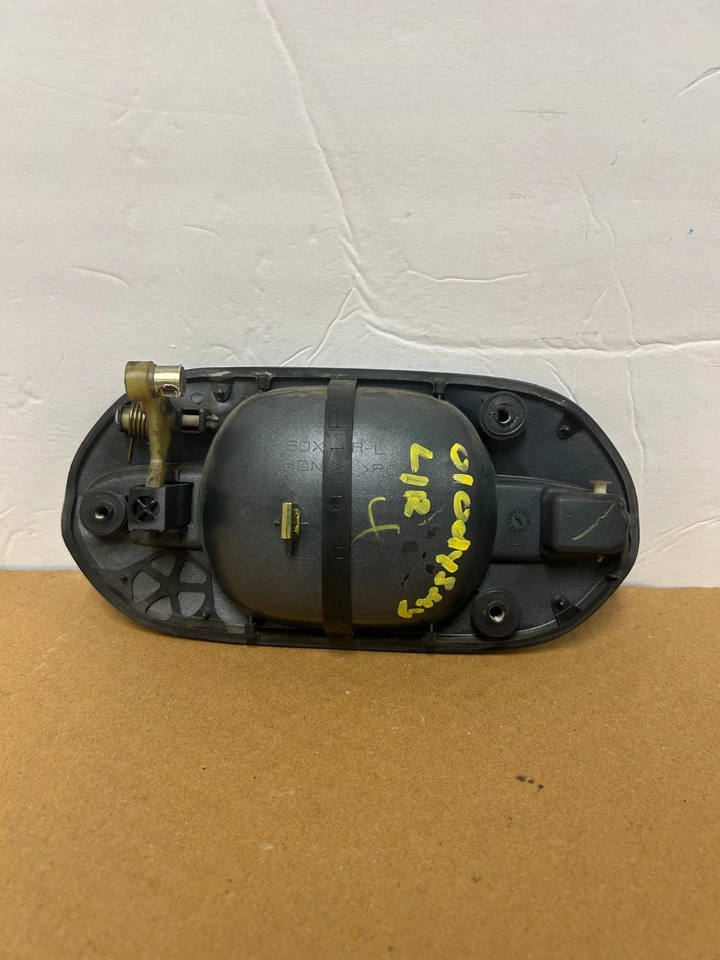 Manija de puerta exterior trasera izquierda Honda Odyssey 1999-2004 #P31 Foto 2 de 4