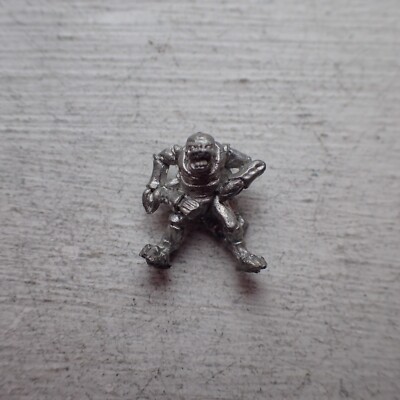 Citadel Warhammer 80s 40K Genestealer Magus Familiar B