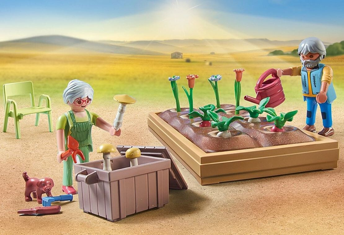 Playmobil Country Life Set 71443 Grandparents' Vegetable Garden