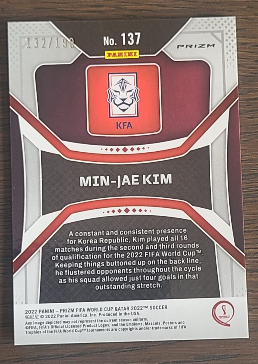 2022 Panini World Cup Qatar Blue Wave Prizm /199 Min-jae Kim #137