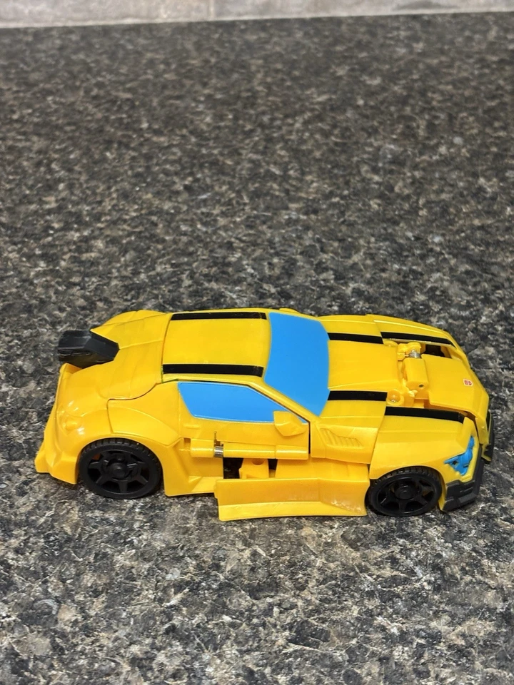 TRANSFORMERS BUMBLEBEE "ENERGON IGNITERS" NITRO SERIES - BUMBLEBEE - Image 2 of 4