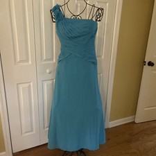 Off shoulder Davids Bridal Bridesmaid/ Prom Dress - Blue, Size 4