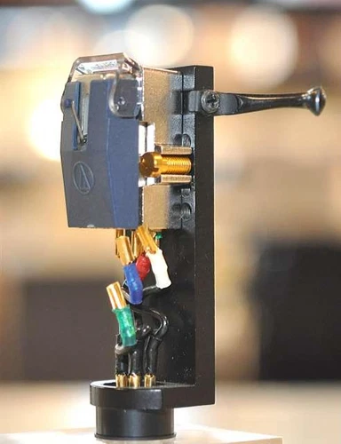 Audio-Technica AT15Ea VM Cartridge with Shell, 4mV Output, 18.5g Weight - 第 2/6 張圖片