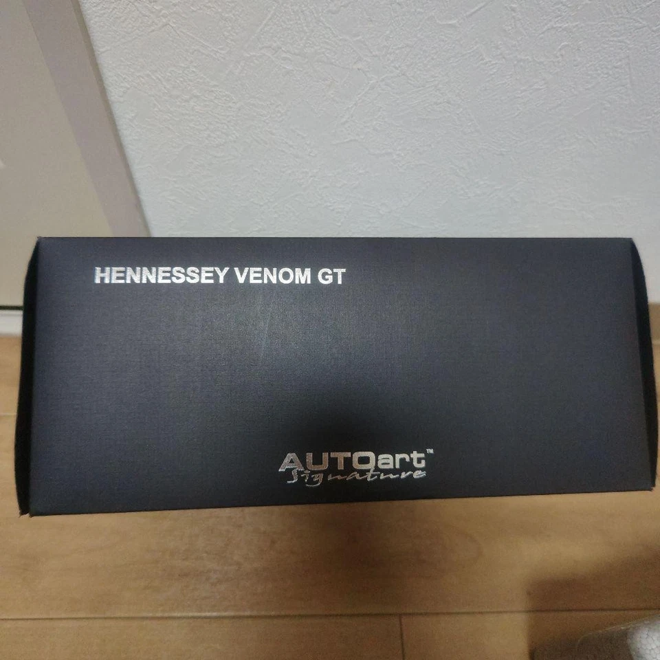 AUTOart 1/18 Hennessey Venom GT Spider Matte Carbon Diecast Model Ltd - Immagine 2 di 4