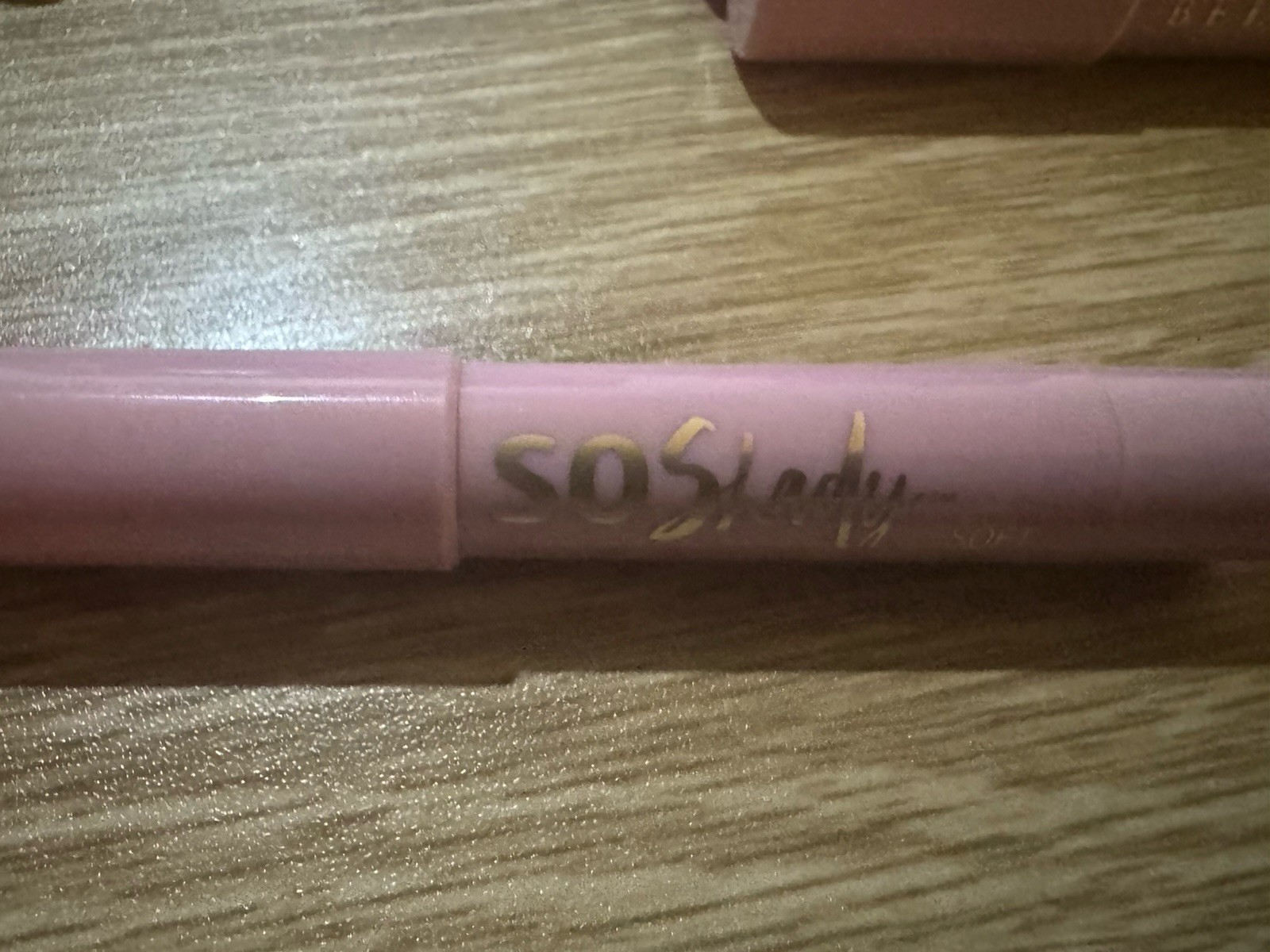 Belle Beauty by Kim Gravel SO SHADY Shadow Stick SOFT PINK .