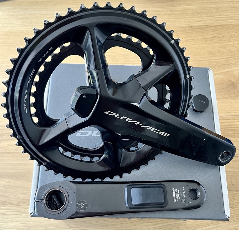 Shimano Dura-Ace FC-R9200 double Power Meter chainset; 54 / 40T 172.5 mm.