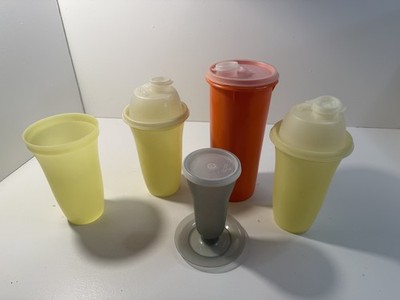 Vtg Tupperware Quick Shakers  & Tupperware vintage dessert cup