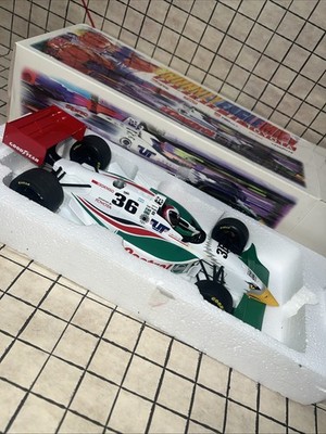 UT MODELS 1/18 #36 JUAN FANGIO GURNEY EAGLE MK-V TOYOTA INDY CAR Open Box