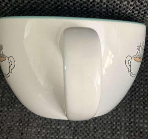 Friends Central Perk Large Coffee Cup/ Mug. VGC. White With Green Inside. - Picture 6 of 6