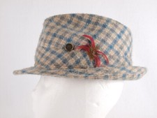 Aristocrat Fedora Hat Size 6 7/8 Tan Blue Plaid Pin Feather Vintage Fashion