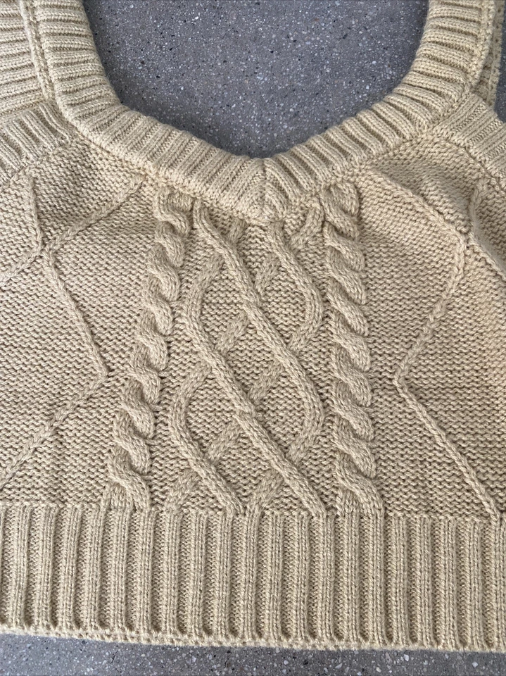 Женская вязаная укороченная майка Hazel Moon Cable бежевая M - Изображение 2 из 4