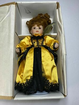 Marie Osmond Beauty Bug Ball Queen Bee Porcelain Collector Doll COA & Box