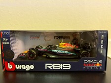 Bburago 2023 Oracle Red Bull RB19 Sergio Perez #11 1:18 Miami GP F1