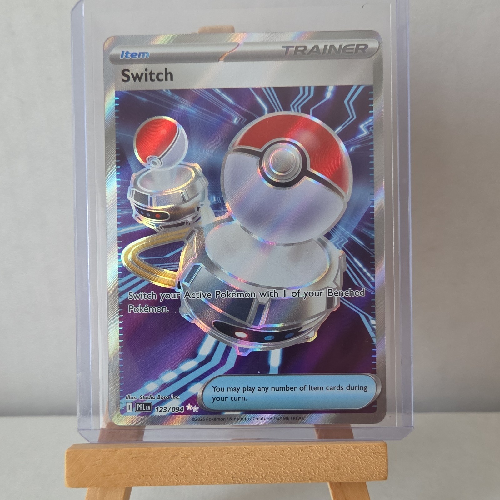 Pokémon Switch Ultra Rare Full Art Holo Trainer Me02: Phantasmal Flames 123/094