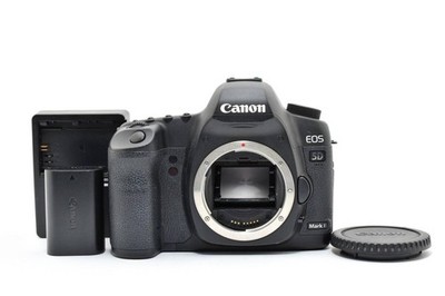 CANON Eos 5D Mark II / shutter count 12328 times 931155
