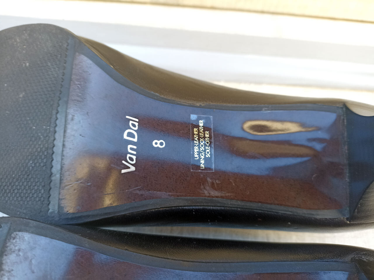 Womens VAN DAL VTG Style Black Leather Ballet Court Shoes Mid Heel Size