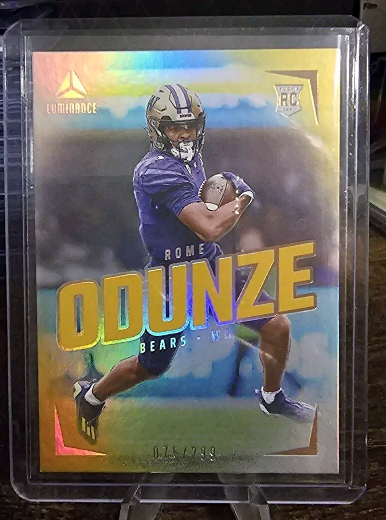 2024 Panini Luminance - Rookies Gold #106 Rome Odunze /299 (RC) *BEARS*