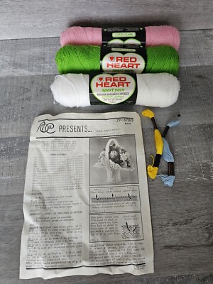 Vintage 1982 AOC Crochet Floral Bouquet Kit 6700 Lorie Stark All Occasion Craft