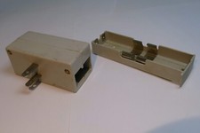 AA battery holder for a vintage flash