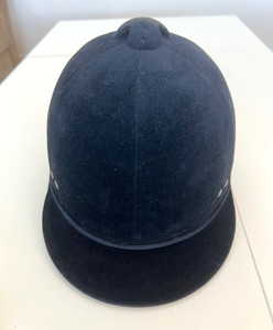 Vintage International Riding Helmets "PACESETTER" Size 7 - USED in original Box