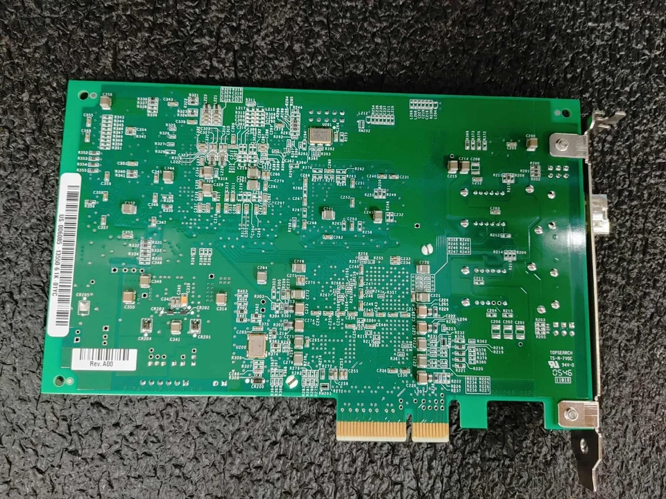 Qlogic PX2410402-20 QLE2360 2.5GHz PCIE T 2GB FC Single Port Optical - Image 4 of 4