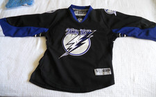 NHL TAMPA BAY LIGHTNING  REEBOK CCM YOUTH JERSEY ~ SIZE S/M