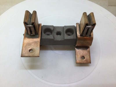 B&C Porcelain Meter Socket Replacement Block 100-200 Amp -1 1/2'' Base