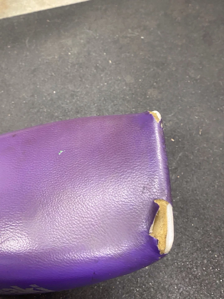 Kawasaki KX125 1997 asiento original  Foto 3 de 4