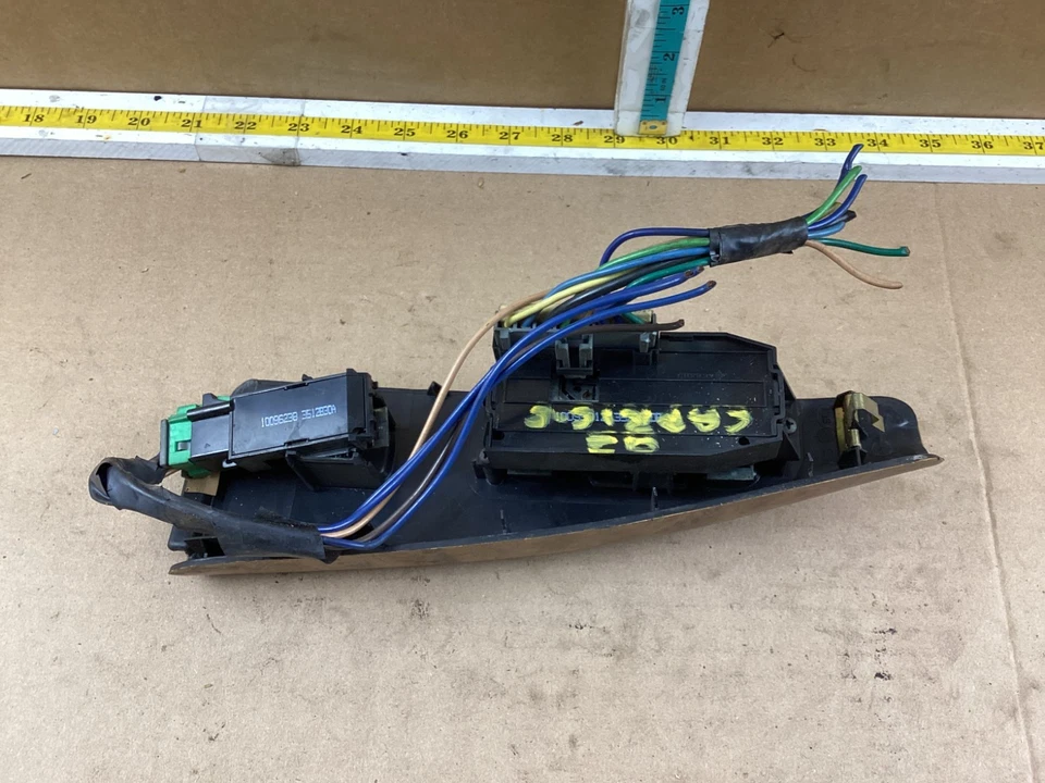 Оригинальный главный переключатель правостороннего окна сиденье для Chevrolet Caprice 1991-1996 годов выпуска - Изображение 3 из 4