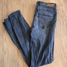 LEVI'S San Francisco Womens Jeans Size 6/28 Demi Curve Classic Straight Leg Stch