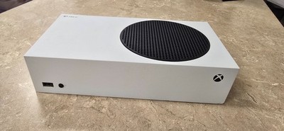 Microsoft Xbox Series S Console (White)   BROKEN AS IS For Parts