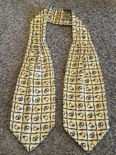 Vintage Ascot Cravat Tie 100% Silk By Handcraft Inc Yellow French Horn Design